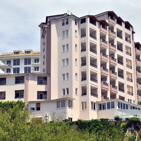 Blue Night Hotel Konaklı