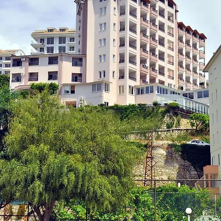 Otel Blue Night Konaklı